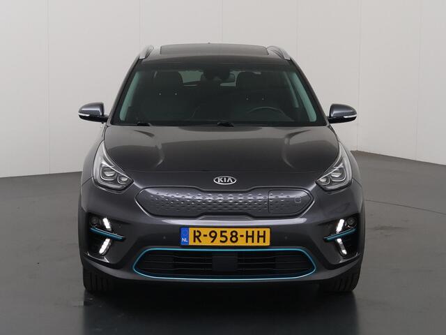 KIA e-Niro DynamicPlusLine 64 kWh | Panorama Schuifdak | Stoelventilatie/Verwarming | JBL | Stuurwielverwarming | Adaptieve Cruise Control | Keyless Go | LED Koplampen |