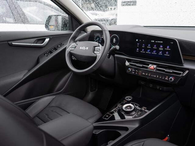 KIA e-Niro EV Plus 64.8 kWh | Stoel en stuurverwarming | Navi | Clima |