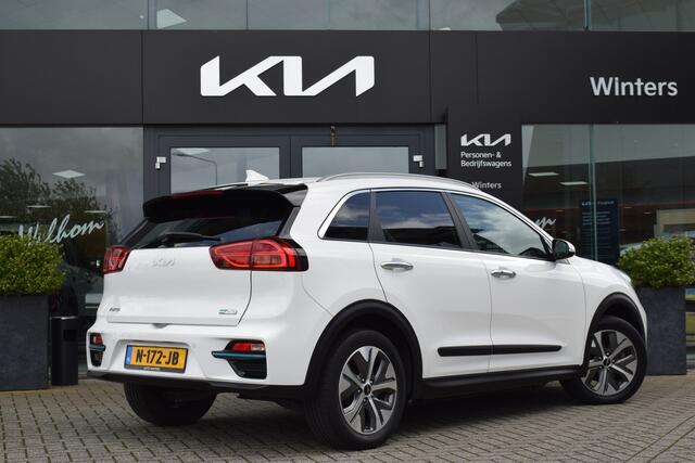 KIA e-Niro ExecutiveLine 64 kWh | Schuif/ Kanteldak | Memory | Stoelventilatie | Adaptieve Cruise | JBL-Audio |
