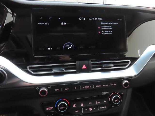 KIA e-Niro DynamicPlusLine 64 kWh | SOH 100% | 3 Fase laden | Schuif/kanteldak | Half Leder | Andriod Auto | Apple carplay | Navigatie