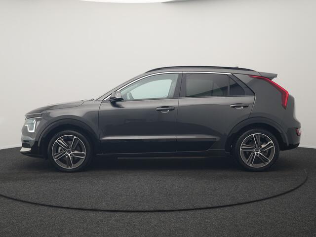KIA e-Niro EV DynamicPlusLine 64.8 kWh 204pk | Panodak | Head Up | Adaptive Cruise | Camera | Lederen Sportstoelen & Stuur Verwarmd | Keyless | Blis | Sfeerverlichting | Apple Carplay | Navigatie | DAB |