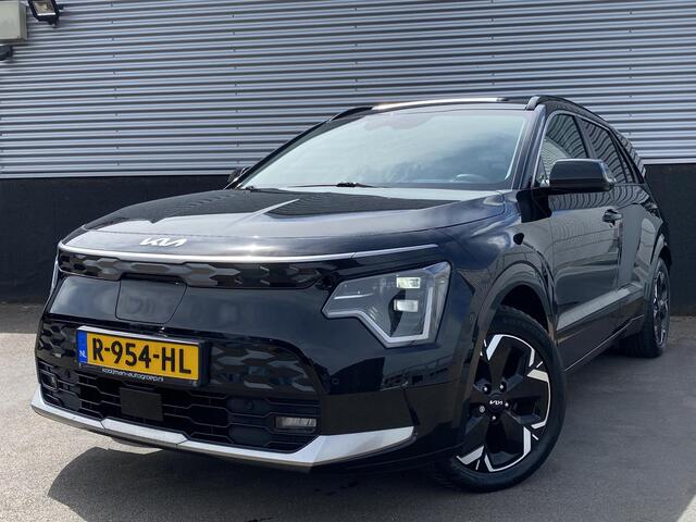 KIA e-Niro EV ExecutiveLine 64.8 kWh Nieuw geleverd en dealeronderhouden, 1e eign. Vol luxe! Schuif/kanteldak, Leder, Dodehoekdetectie, Stoelkoeling + verwarming