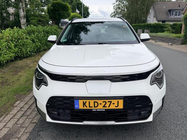 KIA e-Niro EV ComfortLine 64,8KWH 204PKoHalf-LederoCameraoACC