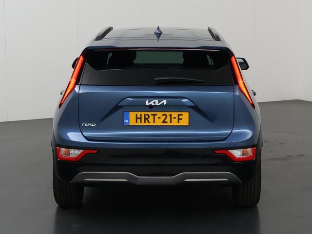 KIA e-Niro EV Light Advanced 64.8 kWh | Stoel / Stuurwielverwarming | Navigatie | Parkeercamera | Cruise Control Adaptief |
