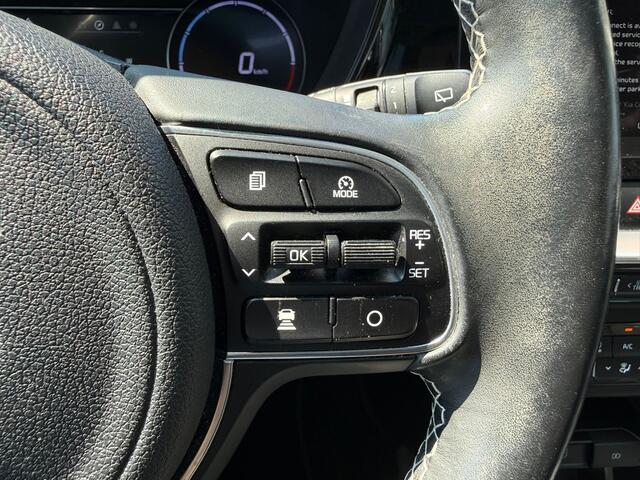 KIA e-Niro DynamicPlusLine 64 kWh | Adapt Cruise | Schuif/kantel dak | Apple/Android Carplay |