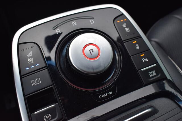 KIA e-Niro ExecutiveLine 64 kWh | Memory | Stoelverwarming+Ventilatie | Adaptieve Cruise Control | Tot 10Jr. Kia-Garantie |