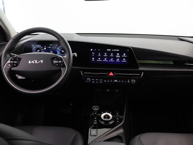 KIA e-Niro EV Light Advanced 64.8 kWh | Stoel / Stuurwielverwarming | Navigatie | Parkeercamera | Cruise Control Adaptief |
