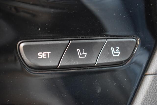 KIA e-Niro ExecutiveLine 64 kWh | Trekhaak | Memory | Stoelventilatie | Kantel/ Shuifdak |