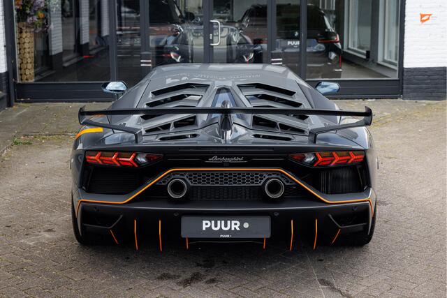 Lamborghini AVENTADOR 6.5 V12 SVJ ''1 di 900'' Grigio Telesto - BTW Auto - Sensonum - Collectors Item