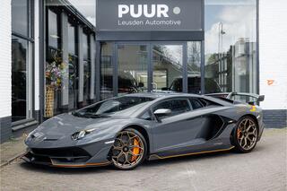lamborghini-aventador-6.5-v12-svj-'