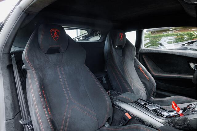 Lamborghini Huracán 5.2 V10 Performante Lift - Lamborghini Historie - Camera