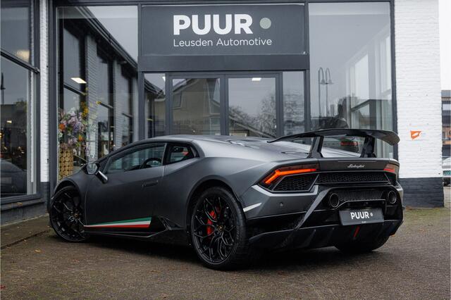 Lamborghini Huracán 5.2 V10 Performante Lift - Lamborghini Historie - Camera