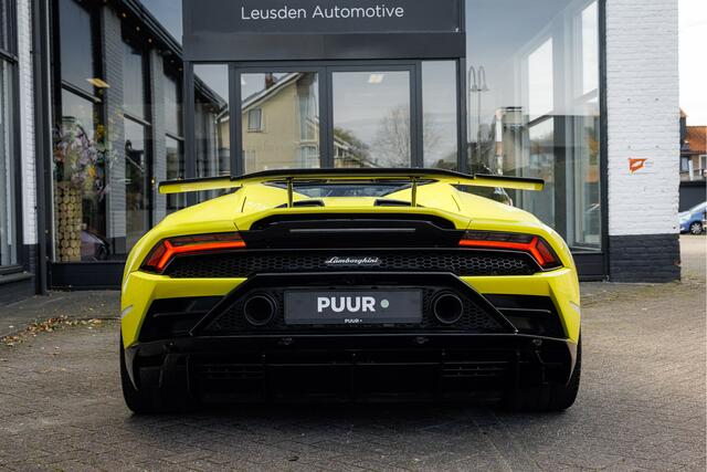 Lamborghini Huracán 5.2 V10 EVO Spyder NOVITEC Giallo Tenerife Lift - Sport Seats - Lamborghini Service Historie