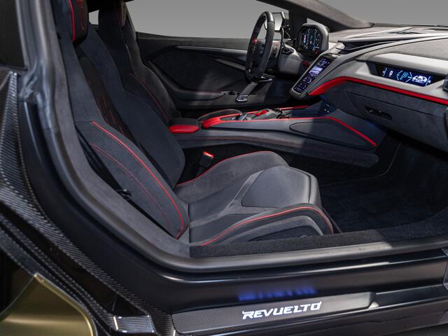 Lamborghini Revuelto Revuelto MY2025