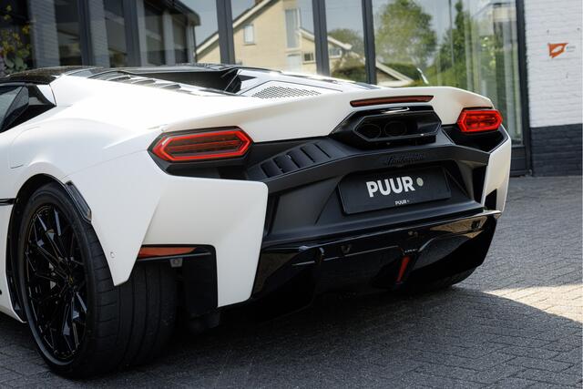 Lamborghini Temerario 4.0 V8 920 PK [DIRECT LEVERBAAR] Matte White - Sport Seats - Sonus Faber - Alcantara Pack - Passenger Display