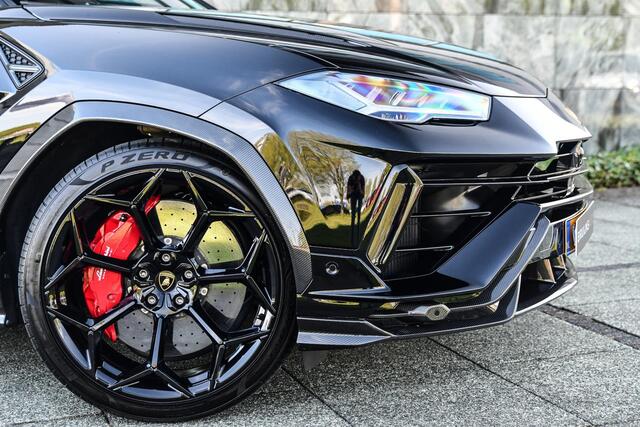 Lamborghini Urus 4.0 V8 Performante | Full carbon |BTW|Akraprovic|