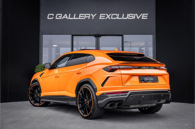 Lamborghini Urus Graphite Capsule 4.0 V8 - Dealeronderhouden | Panorama | B&O Advanced | Carbon | Alcantara