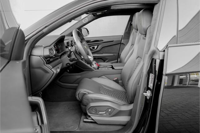 Lamborghini Urus 4.0 V8 Graphite Capsule Novitec Widebody Novitec Uitlaat HUD Pano Massage Ventilatie