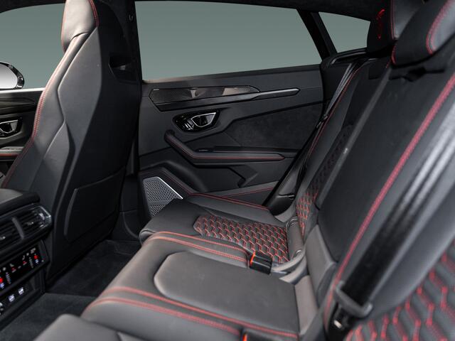 Lamborghini Urus MY2021