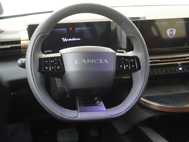 Lancia YPSILON 1.2 Turbo Hybrid LX