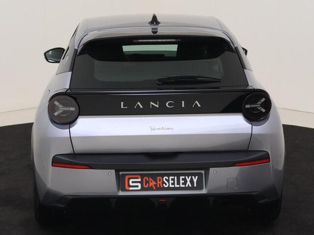 Lancia YPSILON 1.2 Turbo Hybrid *Automaat*