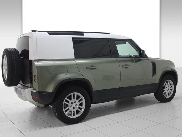 Land Rover DEFENDER Hard Top 3.0 D250 110 MHEV S Grijs Kenteken LED Navi Trekhaak Surround View Leder