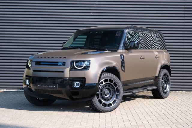 Land Rover DEFENDER 110 2.0 P300e 110 X-Dynamic SE / 22 inch Octa velgen / Matt Frozen Bronze wrap / Sidesteps zwart / Spoiler /