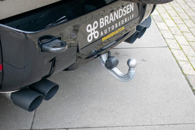 Land Rover DEFENDER 110 2.0 P300e 110 X-Dynamic HSE -6Pers-Urban Pakket-Milltek-Pano-Trekhaak-ACC-