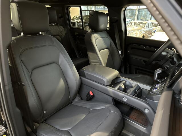 Land Rover DEFENDER 110 P300e 110 X-Dynamic SE | 22" | Panoramadak | Trekhaak