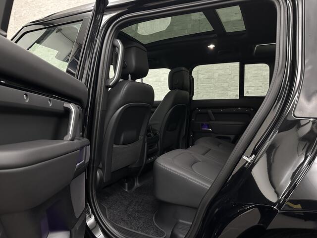 Land Rover DEFENDER 110 2.0 P300e 110 X-Dynamic HSE | Black-Optic | Panorama | 360 Camera | Meridian | Trekhaak | Luchtvering | ACC | Stoelventilatie | Cold-Climate Pack | Leder | Head-Up | Keyless-Entry | Luchtvering | 22'' | Memory | Interieurdelen Leder | Standkachel | Do