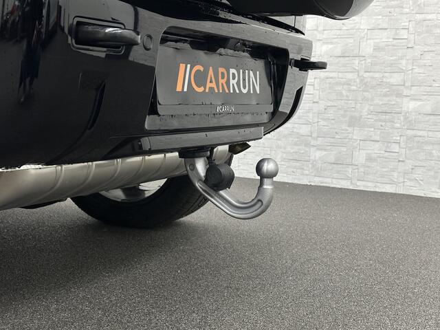 Land Rover DEFENDER 110 2.0 P300e 110 X-Dynamic HSE | Black-Optic | Panorama | 360 Camera | Meridian | Trekhaak | Luchtvering | ACC | Stoelventilatie | Cold-Climate Pack | Leder | Head-Up | Keyless-Entry | Luchtvering | 22'' | Memory | Interieurdelen Leder | Standkachel | Do