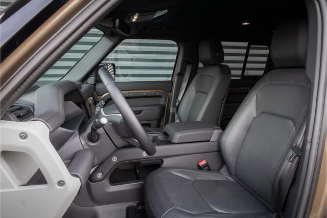 Land Rover DEFENDER 110 3.0 D250 S Grijs kenteken - Standkachel