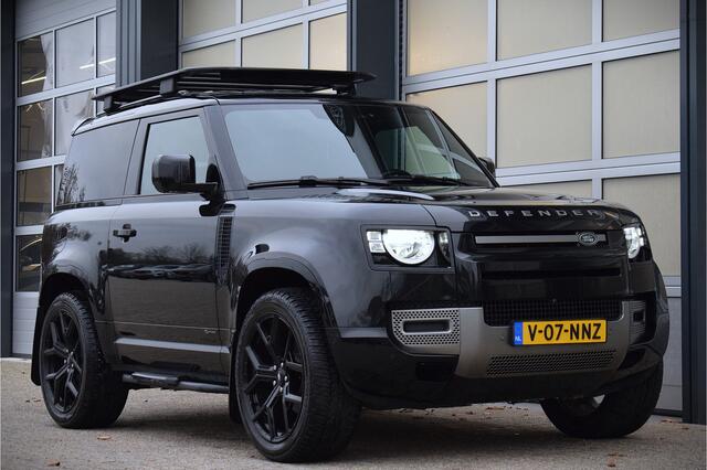 Land Rover DEFENDER Hard Top 3.0 D200 90 MHEV X-Dynamic S Grijs kenteken | Roofrack | 360° Camera | 22 inch | Nieuwe banden!