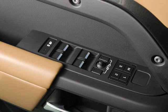 Land Rover DEFENDER 3.0 D300 130 MHEV X-Dynamic SE 98.500 EX BTW