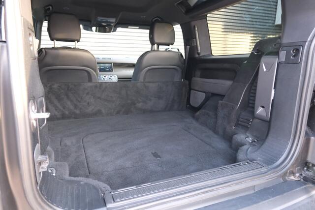 Land Rover DEFENDER 3.0 D200 90 MHEV X-Dynamic SE | Grijs kenteken | Verstralers | 22'' Black Crow | Wrap |