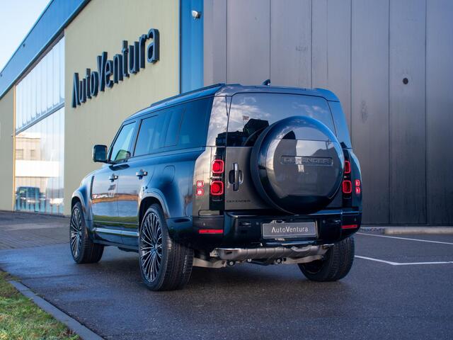 Land Rover DEFENDER 110 2.0 P300e 110 X-Dynamic HSE Trekhaak l Schuif-/kantel Panorama dak l Black Pack l Torque vectoring l Wheelcover l 23 Inch l