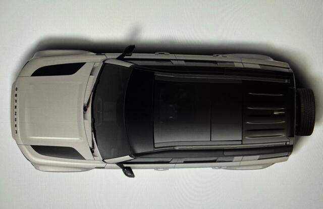 Land Rover DEFENDER Landrover 110 X-Dynamic HSE Black Urban Head-up 22'' Trekhaak BTW