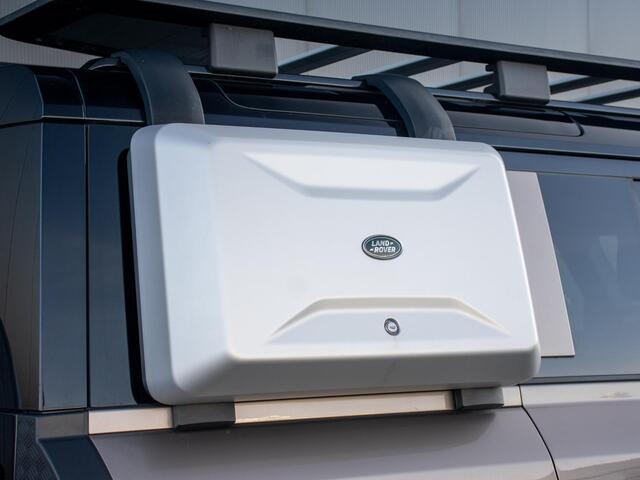 Land Rover DEFENDER 110 2.0 P400e 110 X-Dynamic HSE | Trekhaak | Stoelkoeling | Adapt. Cruise | Imperiaal | Stuurwiel verwarming | 360 Camera | 22"