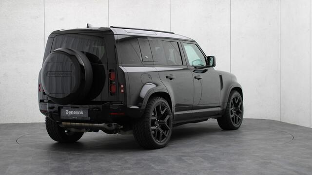 Land Rover DEFENDER 110 P400e 110 X-Dynamic SE | Urban Automotive | Meridian | Panoramadak | Black Exterior Pack