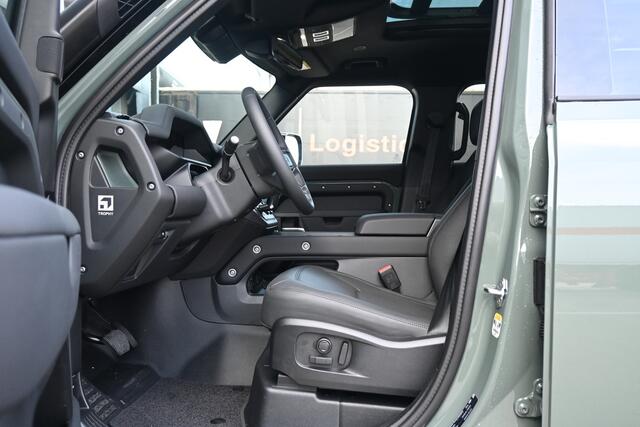 Land Rover DEFENDER 110 2.0 P300e 110 Trophy Edition Keswick Green