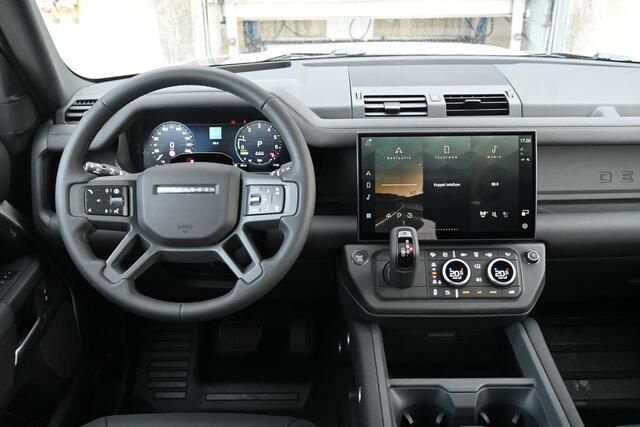 Land Rover DEFENDER 110 2.0 P300e 110 Dynamic SE Edition