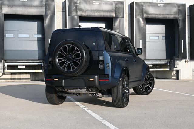 Land Rover DEFENDER 110 4.4 P635 110 Octa