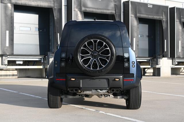 Land Rover DEFENDER 110 4.4 P635 110 Octa