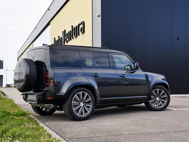 Land Rover DEFENDER 110 2.0 P300e 110 X-Dynamic l 6 Persoons l Schuif- /kantel Pano l Adapt. Cruise l Black Pack l 360 Camera