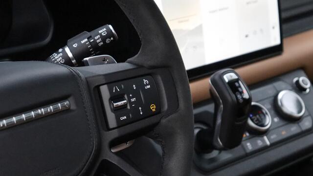 Land Rover DEFENDER 110 5.0 P525 110 V8 Carpathian Edition | Head-up | Stoelventilatie | Meridian | Panoramadak | Trekhaak