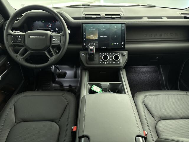 Land Rover DEFENDER 110 P300e 110 HSE Dynamic Edition | Panoramadak | Elektrische trekhaak | 22" Gloss Black Borasco Grey/Ebony