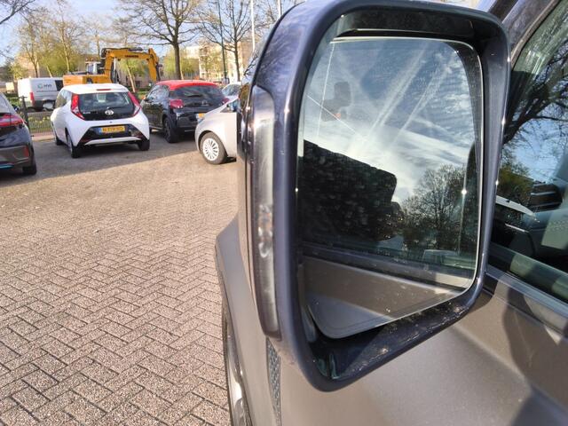 Land Rover DEFENDER 110 2.0 P400e 110X HSE Dynamic Plug-in