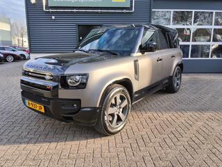 land-rover-defender-110-2.0-p400e-1