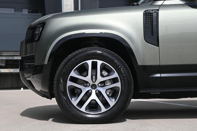 Land Rover DEFENDER 110 2.0 P400e 110 X-Dynamic SE