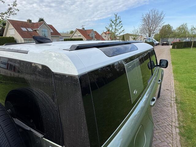 Land Rover DEFENDER 110 P400e Aut. Luchtvering 6 zits